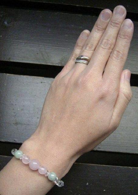 第4チャクラ活性*ピンク・グリーン*パワーストーンブレスレット 天然石 < 女性アクセサリー/時計  第4チャクラ活性*ピンク・グリーン*パワーストーンブレスレット 天然石 < 女性アクセサリー/時計の