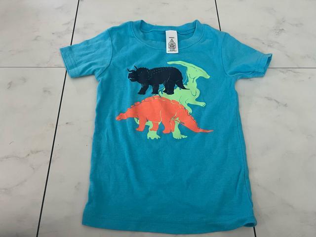 カーターズ半Tシャツ★4t < ブランド カーターズ半Tシャツ★4t < ブランドの