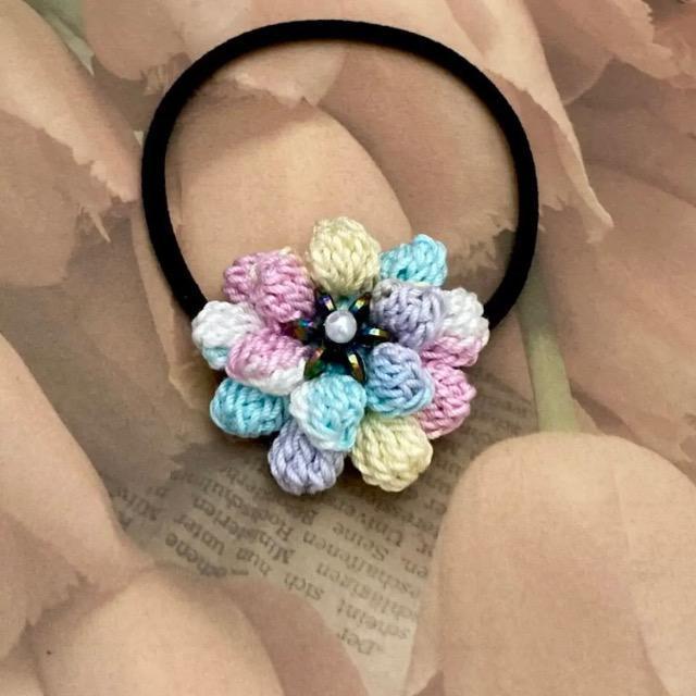 ハンドメイド♪レース編み ぽこぽこ花びらのお花モチーフヘアゴム < 女性ファッション  ハンドメイド♪レース編み ぽこぽこ花びらのお花モチーフヘアゴム  < 女性ファッションの