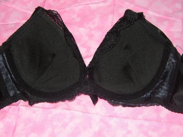 ブラックレース使いと花柄 D70Mワイヤー入り < 女性ファッション  ブラックレース使いと花柄 D70Mワイヤー入り < 女性ファッションの