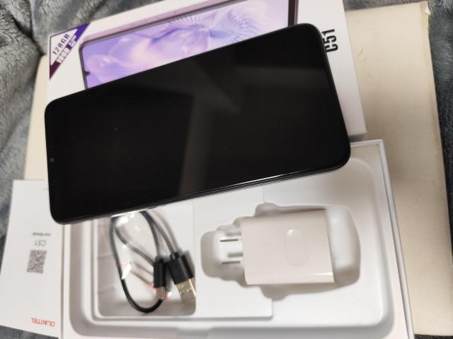 OUKITEL C51 SIMt[ X}z {́iP[Xtj@326܂!!