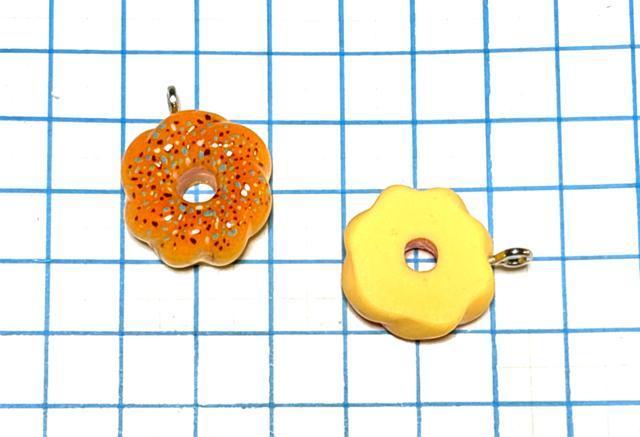 063 プレーンドーナツのチャーム 2個 薄茶色 お菓子のパーツ◯ < ペット/手芸/園芸 063 プレーンドーナツのチャーム 2個 薄茶色 お菓子のパーツ◯ < ペット/手芸/園芸の