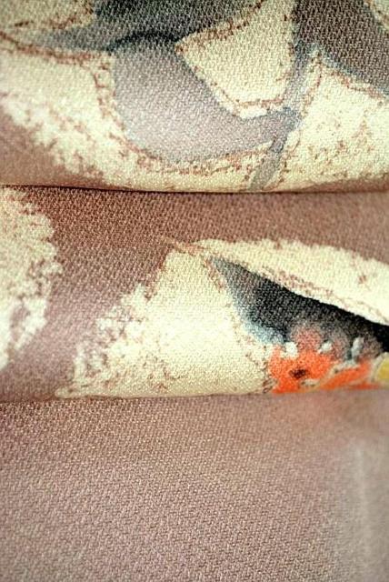 訪問着 中古 着物 送料無料 最高級 美品 シシュウ 草花分 花柄 1つ紋 身丈160cm 裄丈62.5cm 正絹 T3637 < 女性ファッション 訪問着 中古 着物 送料無料 最高級 美品 シシュウ 草花分 花柄 1つ紋 身丈160cm 裄丈62.5cm 正絹 T3637 < 女性ファッションの