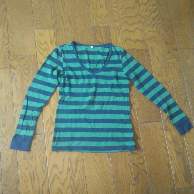 UNIQLO ネイビーとグリーンのボーダー 長Tシャツ Mサイズ < ブランド  UNIQLO ネイビーとグリーンのボーダー 長Tシャツ Mサイズ  < ブランドの