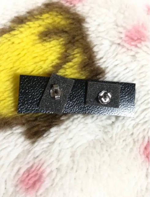 新品未使用 可愛い ミッキーマウスストーンピアス < 女性アクセサリー/時計  新品未使用 可愛い ミッキーマウスストーンピアス < 女性アクセサリー/時計の