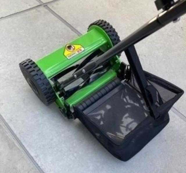 *[ 5n Ŋ@  ᑛ esv 蓮  ybg/|/| 