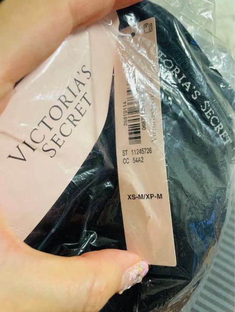新品 Victoria's Secret ロゴブラショーツセット ノンワイヤー < ブランド 新品 Victoria's Secret ロゴブラショーツセット ノンワイヤー < ブランドの