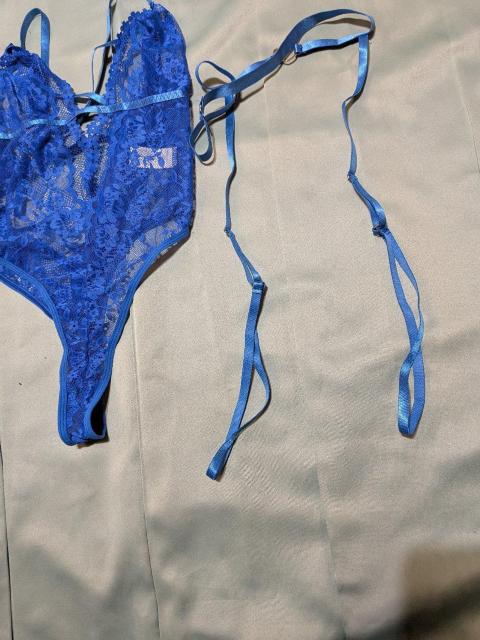 W1084  高級品特売  セクシーレースブルーボディースーツ   ガーターベルト付き  L < 女性ファッション  W1084  高級品特売  セクシーレースブルーボディースーツ   ガーターベルト付き  L < 女性ファッションの