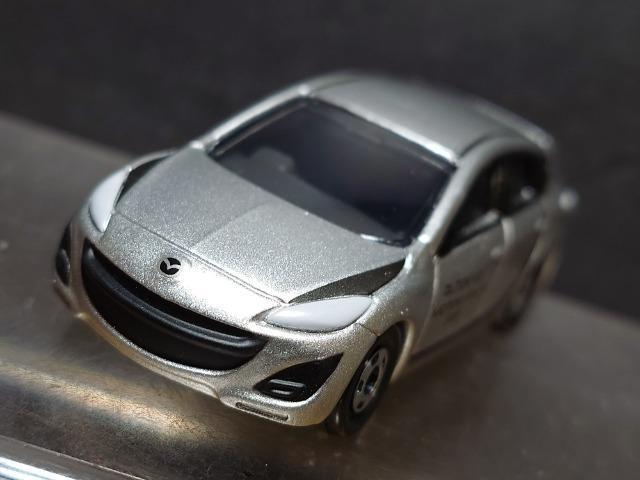 ★第42回東京モーターショー開催記念トミカ★NO.6 マツダ アクセラスポーツ★ < ホビー ★第42回東京モーターショー開催記念トミカ★NO.6 マツダ アクセラスポーツ★ < ホビーの