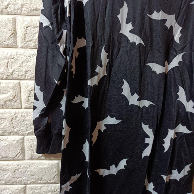 新品★コウモリ柄ワンピ/ブラック/XL < 女性ファッション  新品★コウモリ柄ワンピ/ブラック/XL < 女性ファッションの