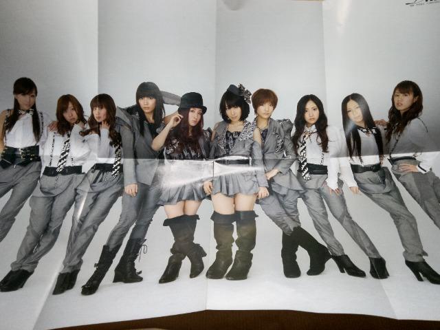 梅田彩佳 直筆サイン入りポラロイド写真 < タレントグッズ  梅田彩佳 直筆サイン入りポラロイド写真 < タレントグッズの