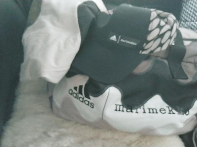 早い者勝ち!男女OK○カワイイ!カッコイイ!adidas×マリメッココラボ商品セットこれからの季節に☆ < ブランド  早い者勝ち!男女OK○カワイイ!カッコイイ!adidas×マリメッココラボ商品セットこれからの季節に☆ < ブランドの