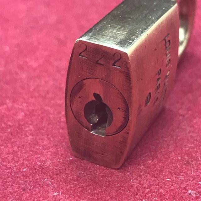 正規品 ヴィンテージ ルイヴィトン パドロック カデナ キー付 < ブランド 正規品 ヴィンテージ ルイヴィトン パドロック カデナ キー付 < ブランドの