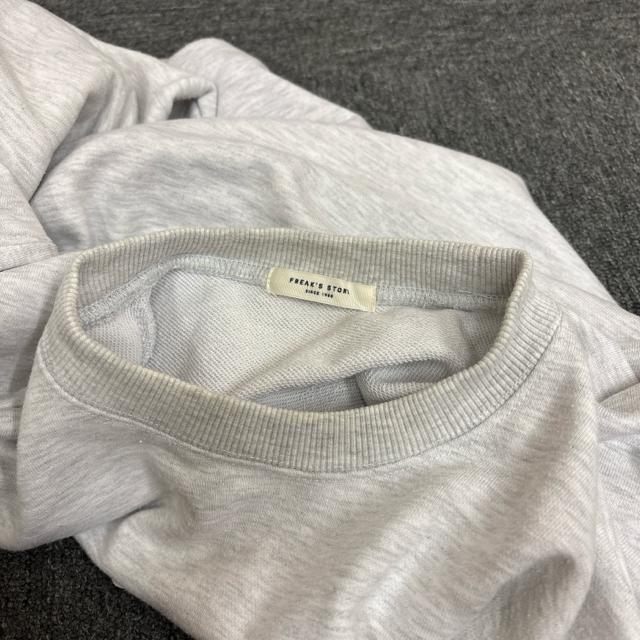即決 FREAK’S STORE 刺繍 スウェット トレーナー グレー < ブランド 即決 FREAK’S STORE 刺繍 スウェット トレーナー グレー < ブランドの