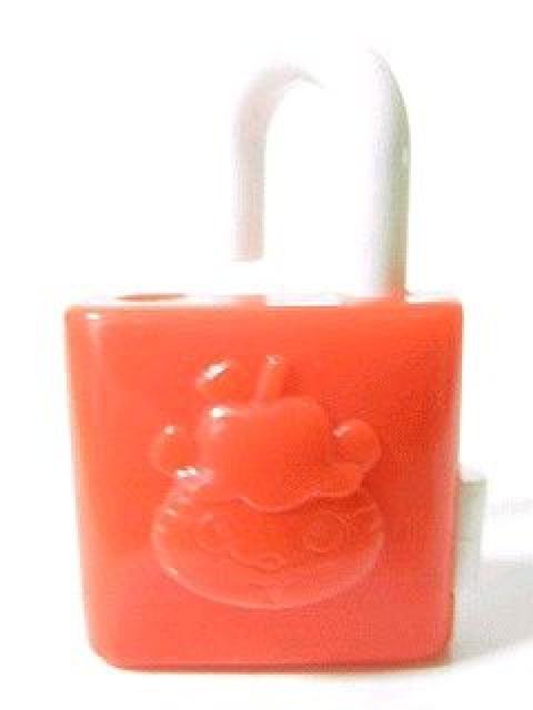 【コロコロクリリン】可愛い♪ぷっく立体 ミニチュア南京錠 < アニメ/コミック/キャラクター 【コロコロクリリン】可愛い♪ぷっく立体 ミニチュア南京錠 < アニメ/コミック/キャラクターの