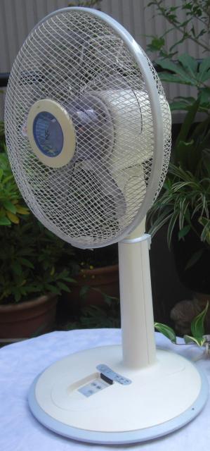 YAMAZEN/LR-DM301:30cmリビング扇中古完動No2!!0509 < 家電/AV  YAMAZEN/LR-DM301:30cmリビング扇中古完動No2!!0509 < 家電/AVの