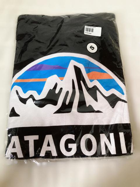 ロゴ入りTシャツ【新品】Patagoniaパタゴニア●黒ブラック●男女兼用 S● < ブランド  ロゴ入りTシャツ【新品】Patagoniaパタゴニア●黒ブラック●男女兼用 S● < ブランドの