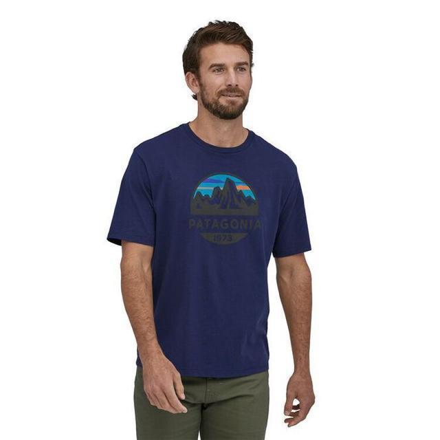 ロゴ入りTシャツ【新品】Patagoniaパタゴニア●黒ブラック●男女兼用 S● < ブランド  ロゴ入りTシャツ【新品】Patagoniaパタゴニア●黒ブラック●男女兼用 S● < ブランドの