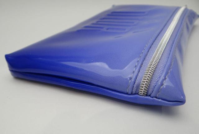 Christian Dior ディオール ロゴ ポーチ エナメルグラデーション ブルー系<USED>【送料無料】 < ブランド Christian Dior ディオール ロゴ ポーチ エナメルグラデーション ブルー系<USED>【送料無料】 < ブランドの