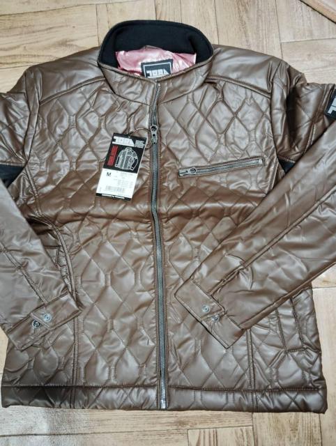 Јy2584.72zhC_[X.M   jt@bV 