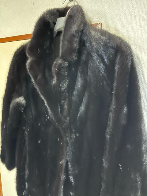 SAGA MINK ミンクファーコート 毛皮 ミンク ファーコート ブラック リアルファー ミドル丈 < 女性ファッション SAGA MINK ミンクファーコート 毛皮 ミンク ファーコート ブラック リアルファー ミドル丈 < 女性ファッションの