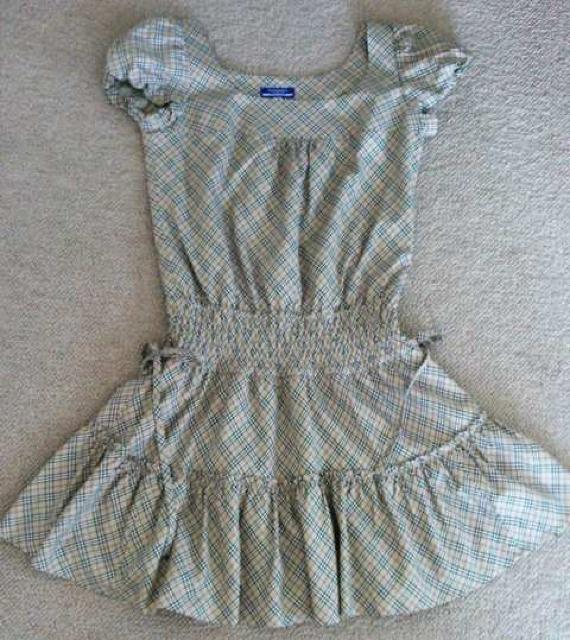 BURBERRY BLUE LABEL★パフ袖&フレアワンピース★新品! < ブランド  BURBERRY BLUE LABEL★パフ袖&フレアワンピース★新品!  < ブランドの