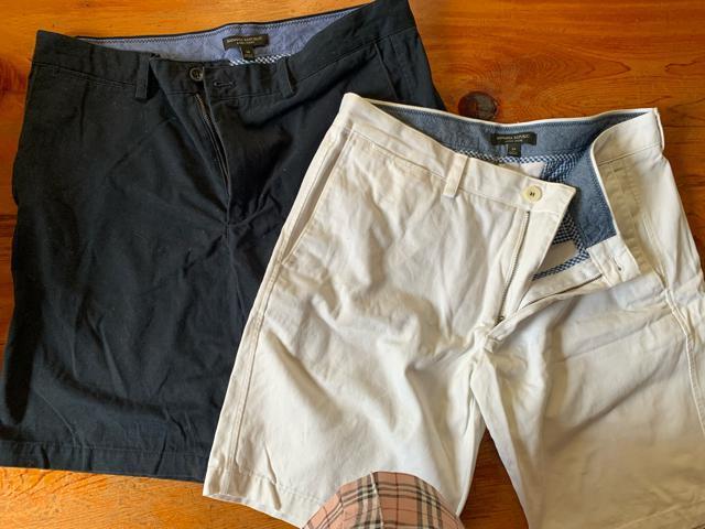 BANANA REPUBLlC Y{ellesseTVc@3   jt@bV 