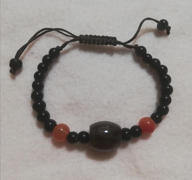 石のブレスレット 2点セット アジア雑貨 サイズの調整可 < 女性アクセサリー/時計  石のブレスレット 2点セット アジア雑貨 サイズの調整可 < 女性アクセサリー/時計の