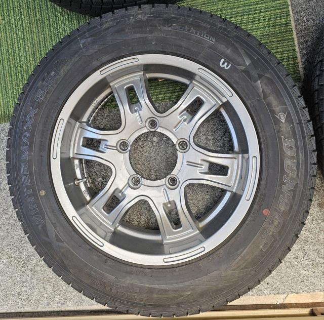 LC ЊO A~ 16C` 5.5J+22 5H-139.7 4{ZbgDUNLOP WINTERMAXX SJ8@175  /oCN