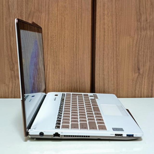 FUJITSU LIFEBOOK Corei5 メモリ8GB SSD512GB タッチパネル DVD Webカメラ Office < PC本体/周辺機器  FUJITSU LIFEBOOK Corei5 メモリ8GB SSD512GB タッチパネル DVD Webカメラ Office < PC本体/周辺機器の