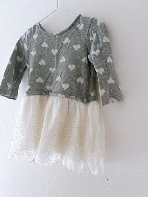 【baby GAP 】ハート柄ワンピース 90cm < キッズ/ベビー 【baby GAP 】ハート柄ワンピース 90cm < キッズ/ベビーの