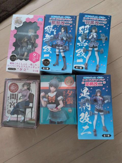 �͂��� �X�[�p�[�v���~�A���t�B�M���A 6�̃Z�b�g  �� �z�r�[�� 