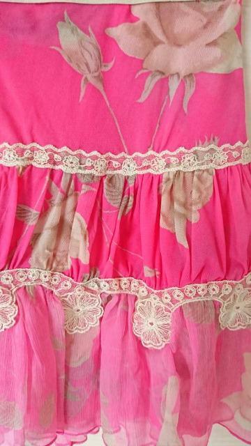 LOVE SEX MONEY/ラブセックスマネー/三段フリルギャザースカート/シルク入薔薇72450円 < 女性ファッション  LOVE SEX MONEY/ラブセックスマネー/三段フリルギャザースカート/シルク入薔薇72450円 < 女性ファッションの