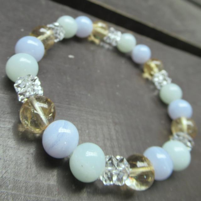 アマゾナイトxブルーレースxシトリンブレスレット 天然石 < 女性アクセサリー/時計 アマゾナイトxブルーレースxシトリンブレスレット 天然石 < 女性アクセサリー/時計の