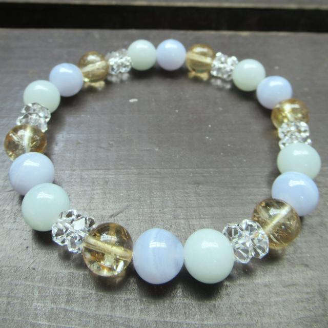 アマゾナイトxブルーレースxシトリンブレスレット 天然石 < 女性アクセサリー/時計 アマゾナイトxブルーレースxシトリンブレスレット 天然石 < 女性アクセサリー/時計の