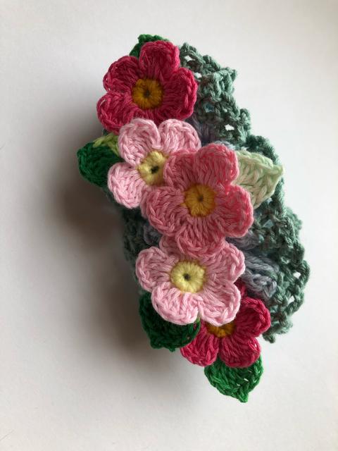 ハンドメイド シュシュ パステルお花いっぱい♪ ♪ ガーリー < 女性ファッション  ハンドメイド シュシュ パステルお花いっぱい♪ ♪ ガーリー < 女性ファッションの