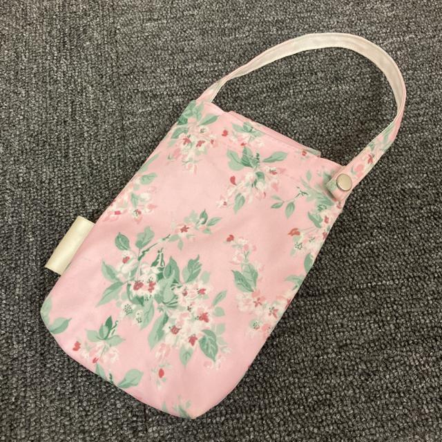  LAURA ASHLEY [AVC GRobO [܂̂