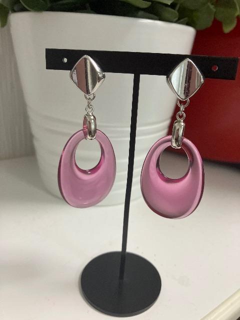 イヤリングに変更可能 ハンドメイド ドイツ製アクリルを使用したピアス ピンク < 女性ファッション  イヤリングに変更可能 ハンドメイド ドイツ製アクリルを使用したピアス ピンク  < 女性ファッションの