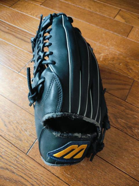 MIZUNO ミズノ ソフトボール グローブ 左投げ < レジャー/スポーツ  MIZUNO ミズノ ソフトボール グローブ 左投げ  < レジャー/スポーツの