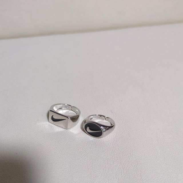 ナイキリング2個セット < 女性アクセサリー/時計 ナイキリング2個セット < 女性アクセサリー/時計の