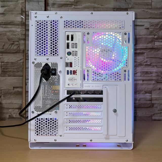 【新品】ゲーミングPC Ryzen7 7800X3D RX9070XT SSD1TB メモリ16GB 850W < PC本体/周辺機器 【新品】ゲーミングPC Ryzen7 7800X3D RX9070XT SSD1TB メモリ16GB 850W < PC本体/周辺機器の