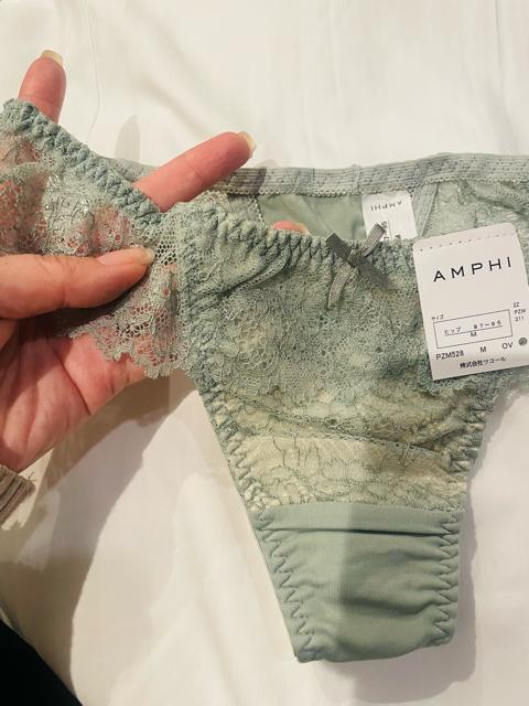 �V�i�@���R�[���@�A���t�B�@T�o�b�N�V���[�c�@���[�X �� �����t�@�b�V������ 