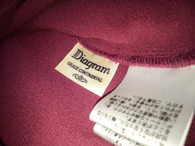 ダイアグラム(グレースコンチネンタル)◆ビジュー刺繍Vネックシルクチュニック◆サイズ36 < ブランド  ダイアグラム(グレースコンチネンタル)◆ビジュー刺繍Vネックシルクチュニック◆サイズ36 < ブランドの