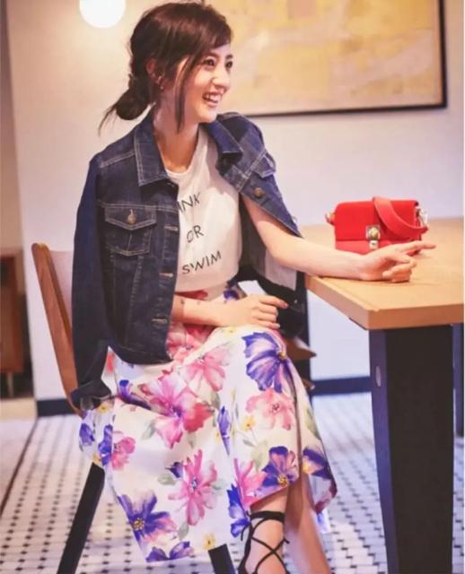 定価17,260円●Rirandtureリランドチュール●大花プリントスカート●茶ブラウン●フラワー < ブランド 定価17,260円●Rirandtureリランドチュール●大花プリントスカート●茶ブラウン●フラワー < ブランドの