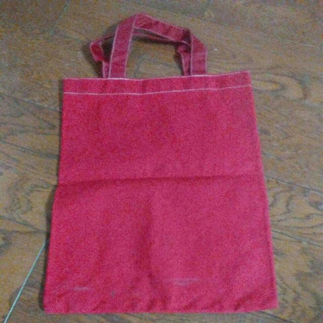 美品 スヌーピー 袋物 横幅27.5cm縦34cm < キッズ/ベビー  美品 スヌーピー 袋物 横幅27.5cm縦34cm < キッズ/ベビーの