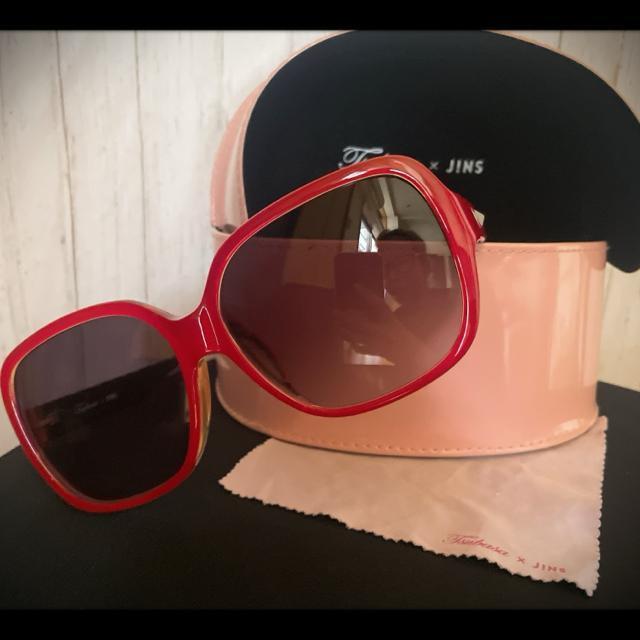 ROCK!! Tsubasa × JINS ジンズ 益若つばさ コラボ サングラス レッド × スタッズデザイン レア < 女性ファッション  ROCK!! Tsubasa × JINS ジンズ 益若つばさ コラボ サングラス レッド × スタッズデザイン レア < 女性ファッションの