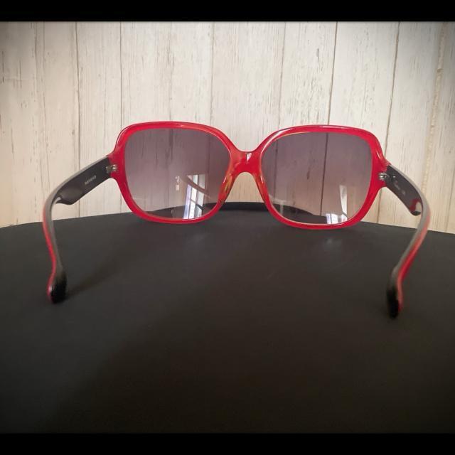 ROCK!! Tsubasa × JINS ジンズ 益若つばさ コラボ サングラス レッド × スタッズデザイン レア < 女性ファッション  ROCK!! Tsubasa × JINS ジンズ 益若つばさ コラボ サングラス レッド × スタッズデザイン レア < 女性ファッションの