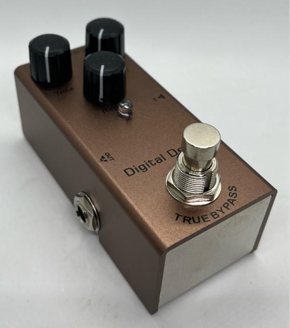 �f�W�^���f�B���C �G�t�F�N�^�[ �M�^�[ �y�_�� DD Delay���g�p �� �z�r�[�� 