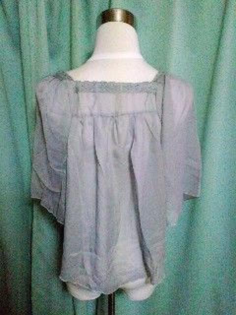 胸元スクエアシフォンチュニック < 女性ファッション  胸元スクエアシフォンチュニック < 女性ファッションの