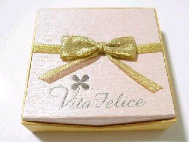 【プラチナ】ピカソクロスネックレス 高級箱付 < 女性アクセサリー/時計 【プラチナ】ピカソクロスネックレス 高級箱付 < 女性アクセサリー/時計の